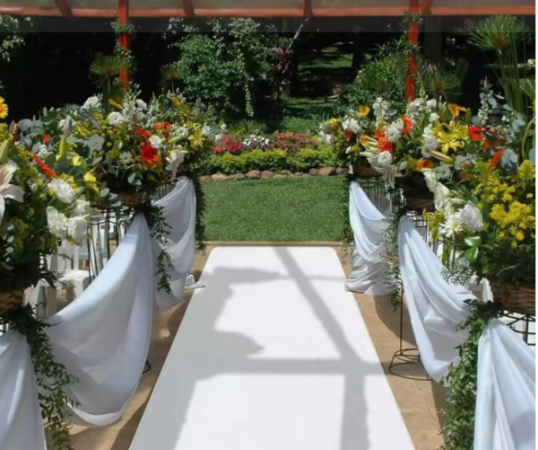 Tapis d'allée blanc