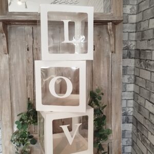 Ensemble de boites à ballons love