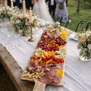 Planche ou plateau pour apéritif, viande ou fromage