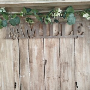 lettre famille en bois