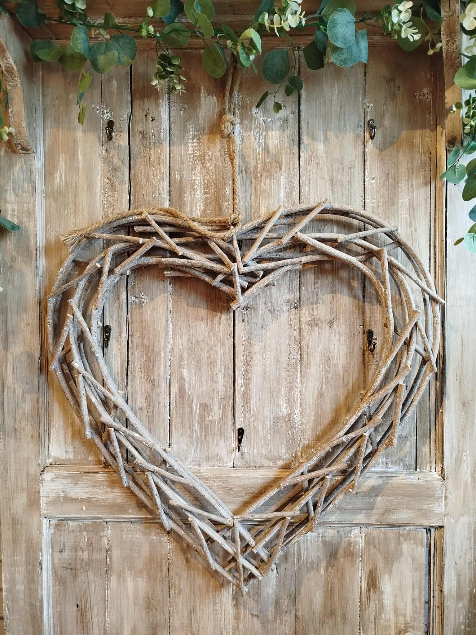 Grand coeur en rotin